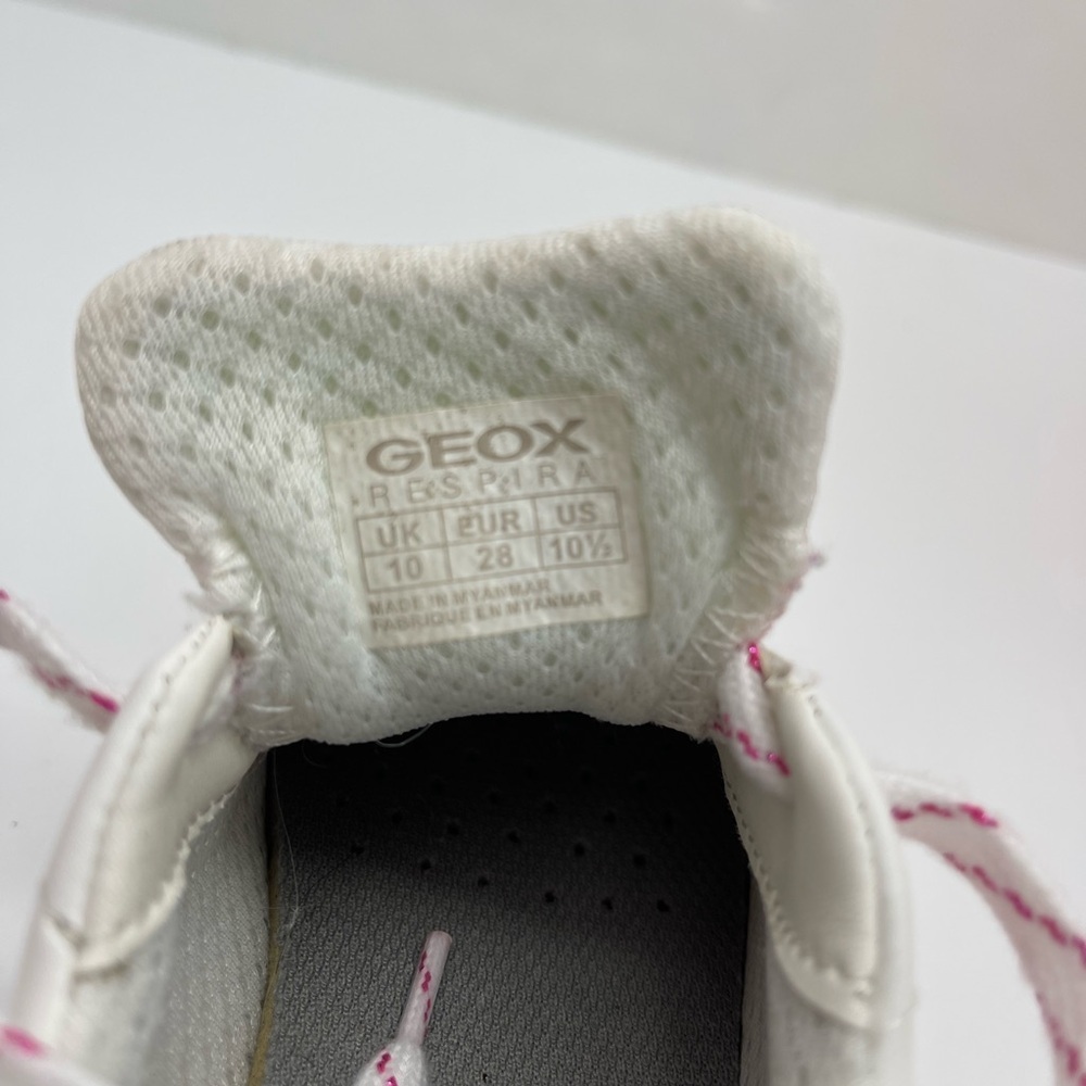 Geox Kids White Leather Sneakers with Pink Lightning Bolt with orthopedic insole - Picture 3 of 16